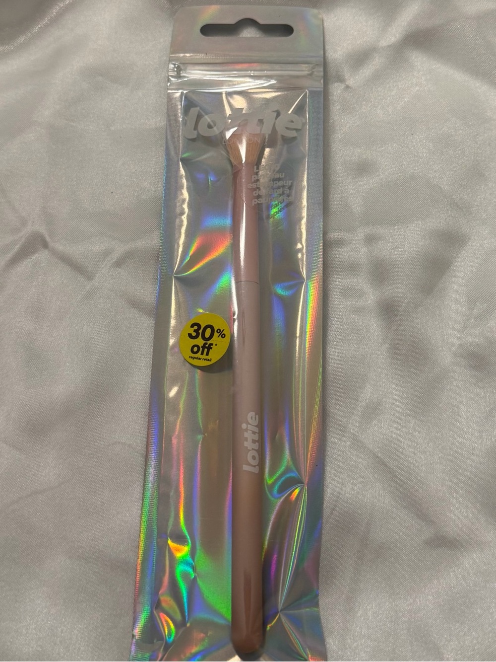 Lottie London Tapered Blending Brush (LE010) Vegan Cruelty Free Light Pink
